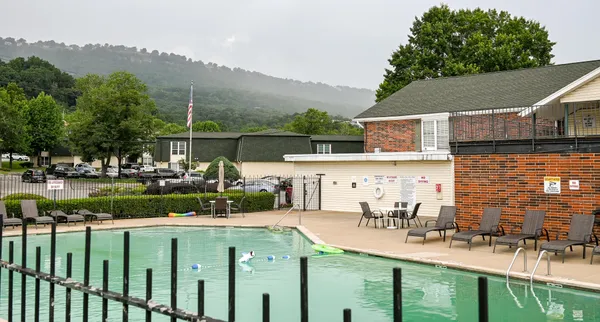 $150,000 | 900 Mountain Creek Road, Unit P236, Chattanooga, TN 37405