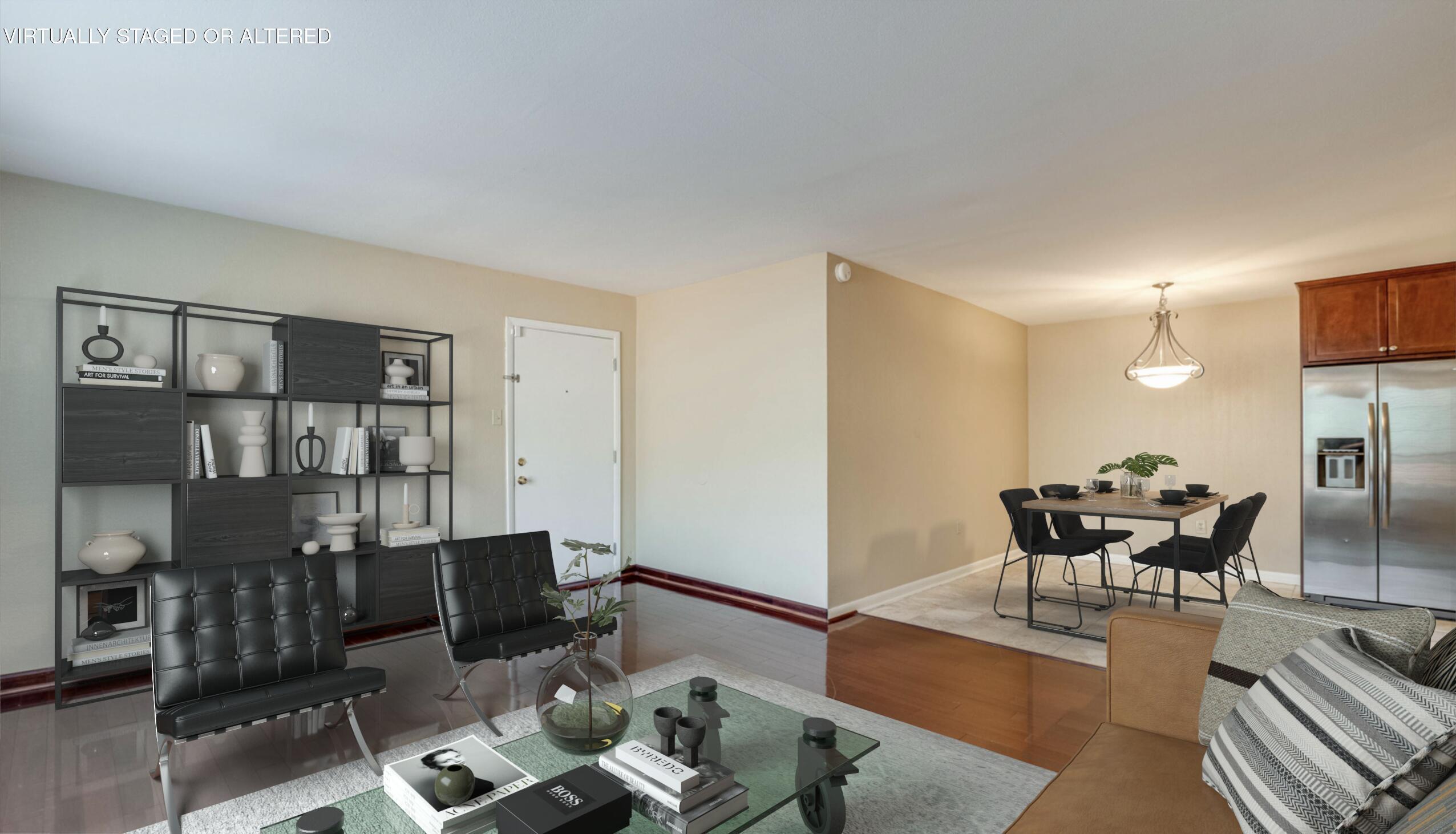 900 Mountain Creek Road, Unit P236 Chattanooga, TN 37405 - Photo 6 of 32 Living Room