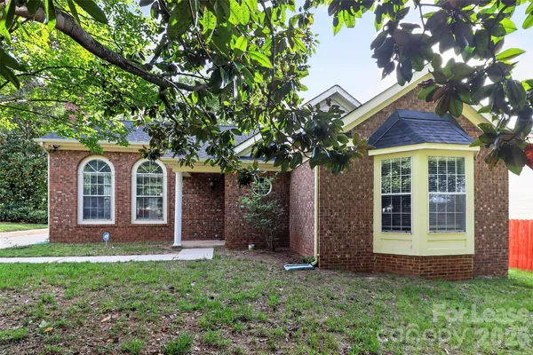 $1,825 | 900 Gretna Green Drive, Charlotte, NC 28217