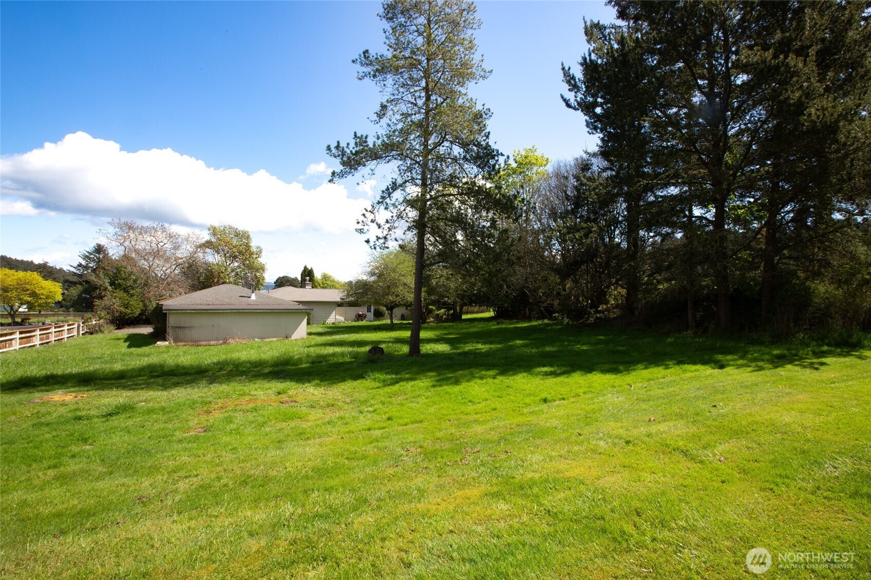 2200 Turn Point Road Friday Harbor, WA 98250 - Photo 31 of 40