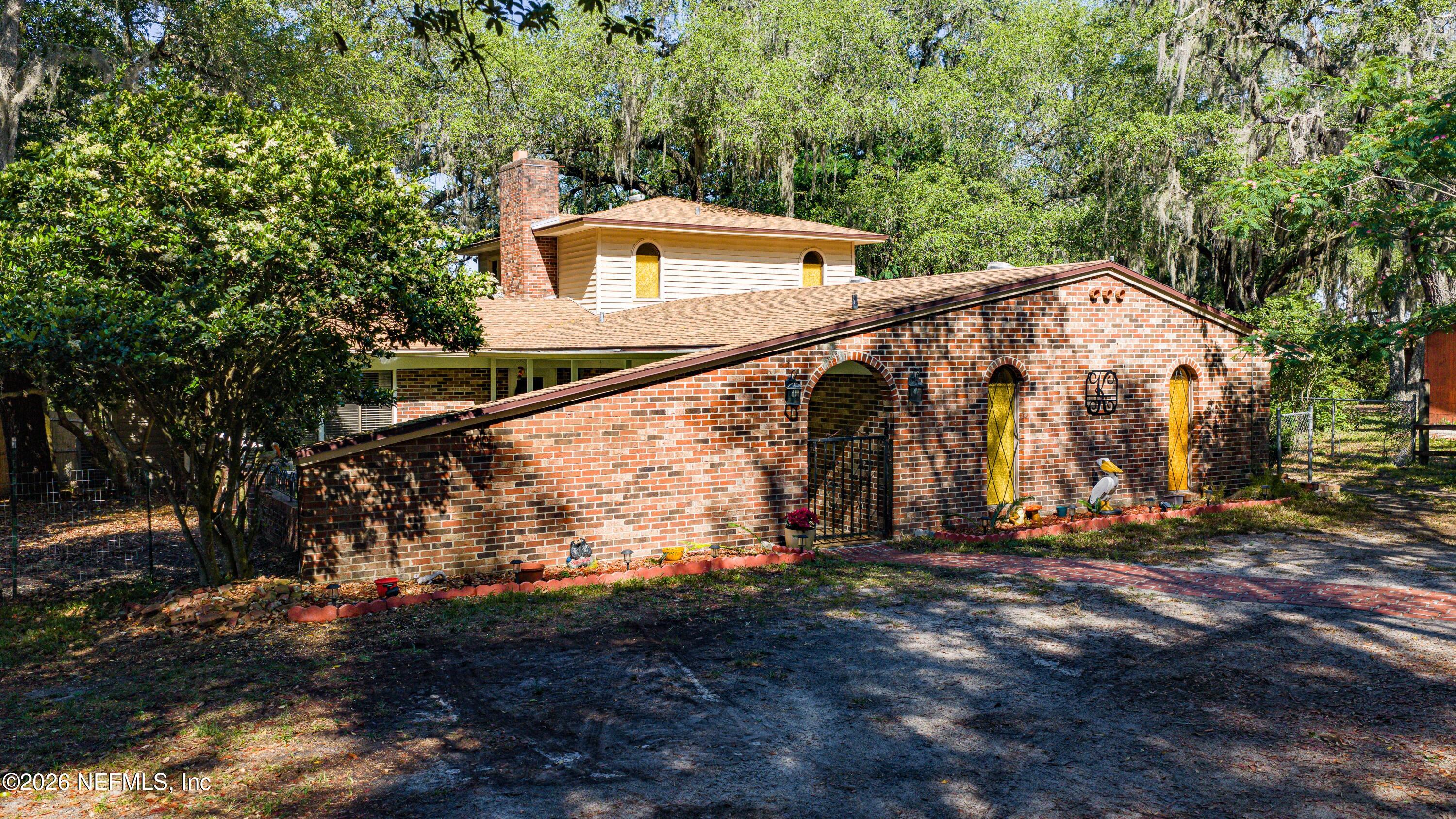 8042 County Line Road Melrose, FL 32666 - Photo 7 of 108 20260503-8042_County_Line_Rd-29