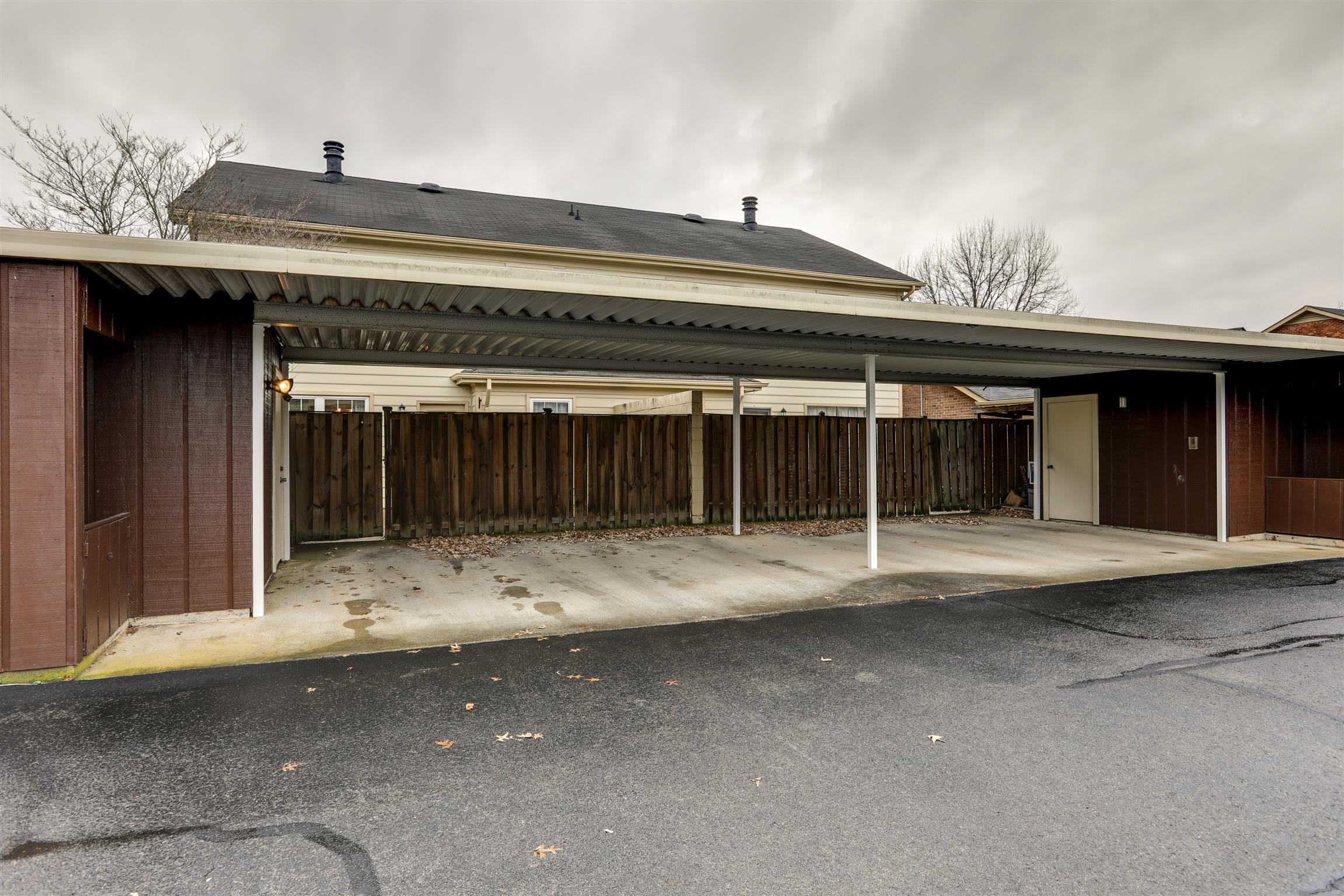 816 General George Patton Road Nashville, TN 37221 - Photo 18 of 18 Wonderful End unit!