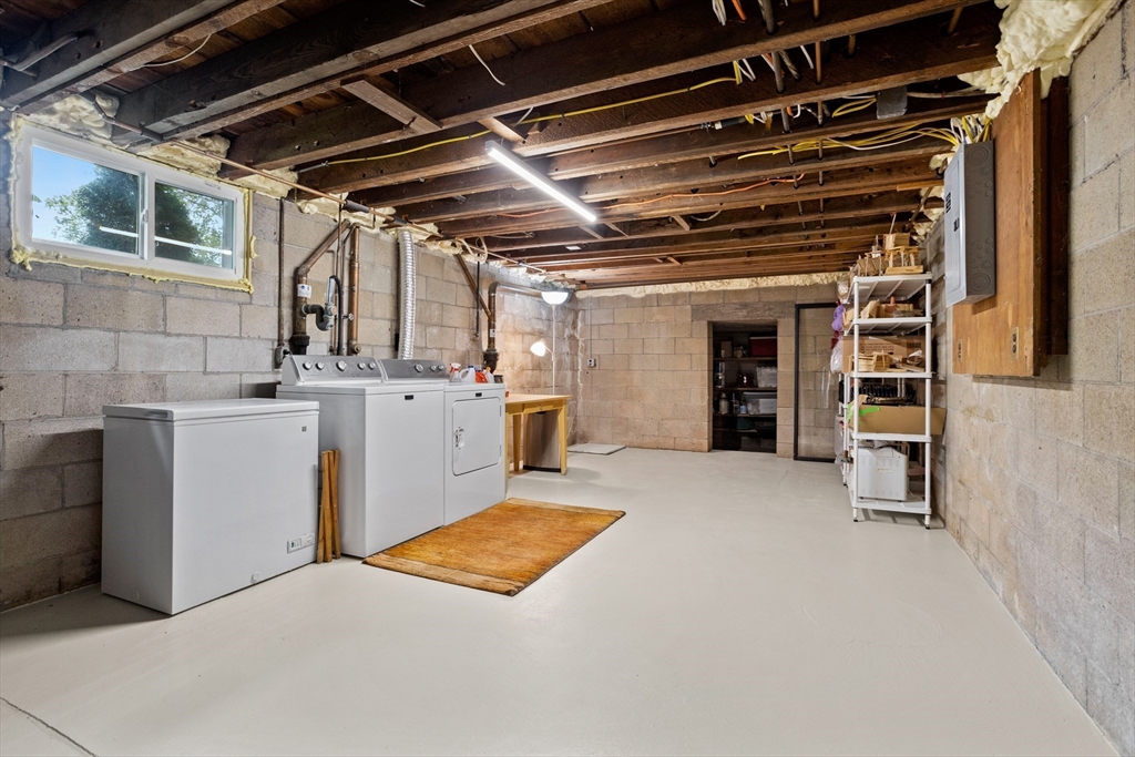 295 Barretts Mill Road Concord, MA 01742 - Photo 30 of 40