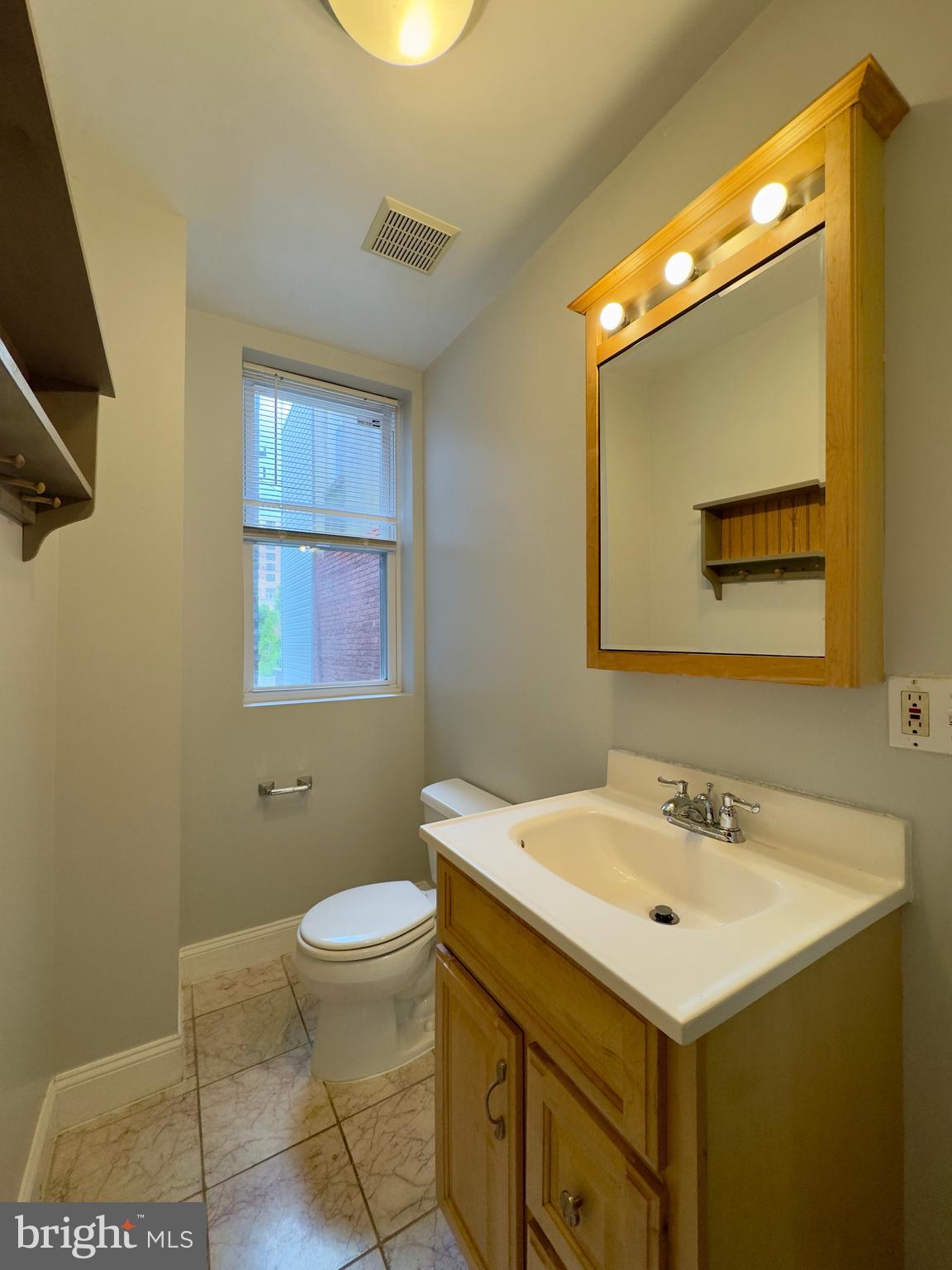 816 West 37th Street Baltimore, MD 21211 - Photo 15 of 22
