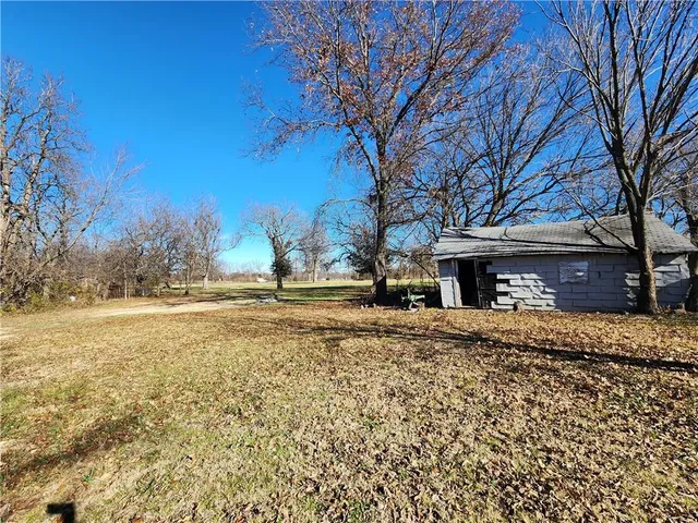 $45,000 | 118 South Oak Street, Mulberry, KS 66756
