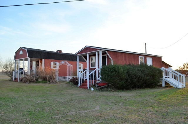 429 Hudson Jones Road Cochran, GA 31014 - Photo 34 of 45 a view of a house with a yard