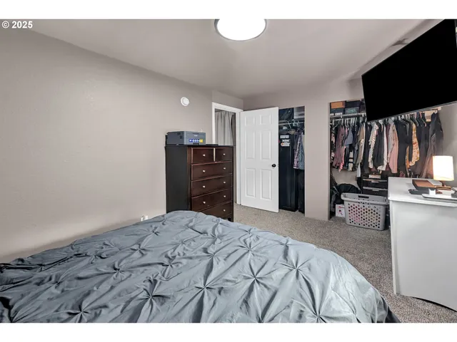 $331,000 | 1300 Rolling Hills Road, Roseburg, OR 97471