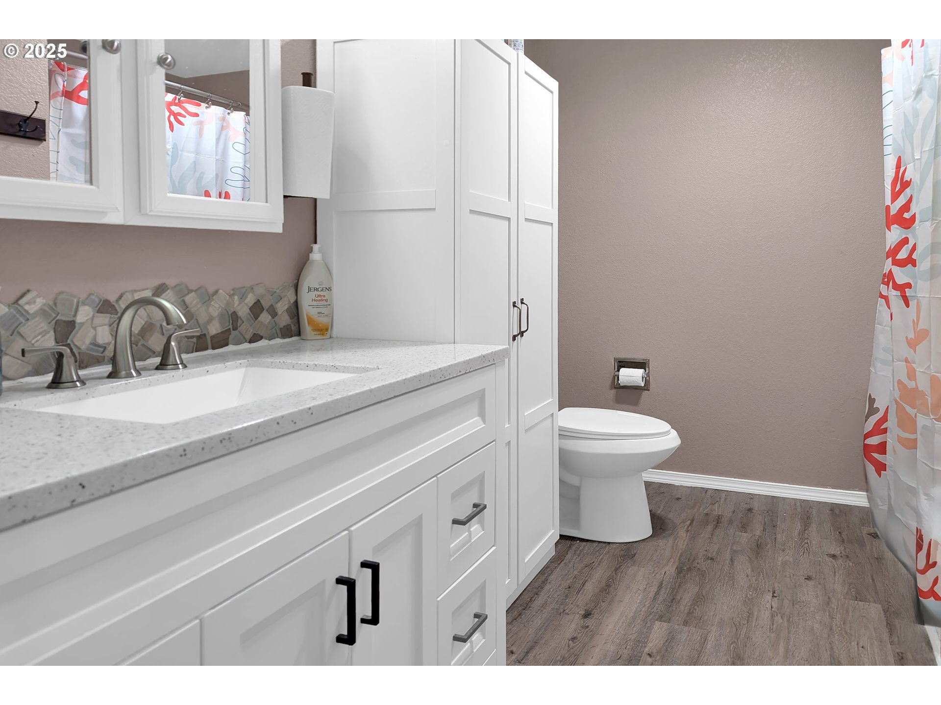 1300 Rolling Hills Road Roseburg, OR 97471 - Photo 16 of 27