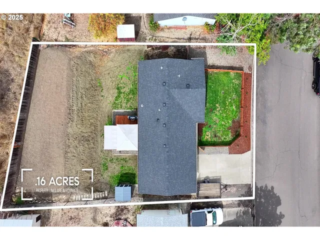 $331,000 | 1300 Rolling Hills Road, Roseburg, OR 97471