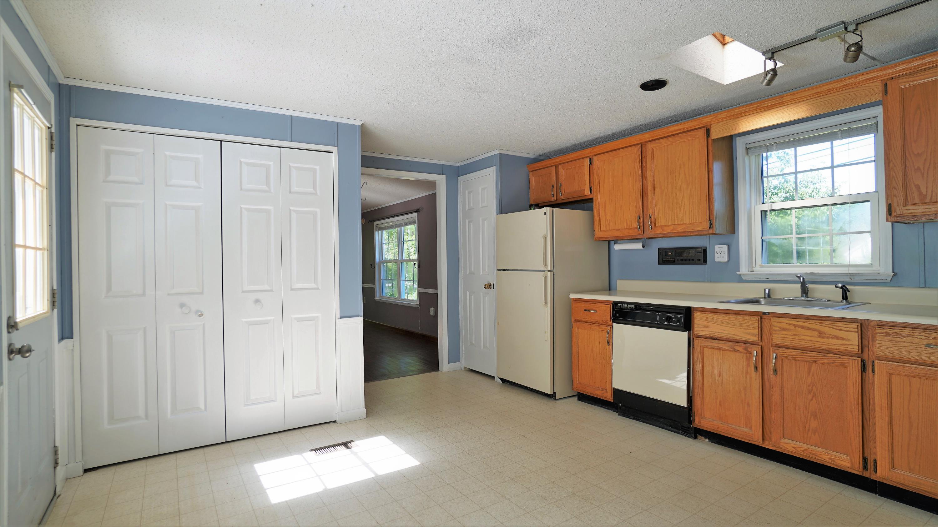 406 Cathance Road Topsham, ME 04086 - Photo 13 of 27 DSC05119