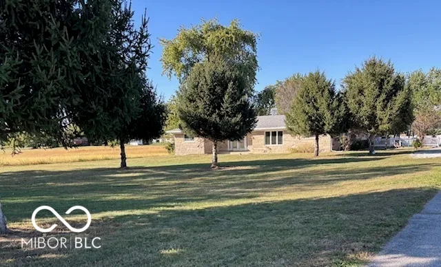 $330,000 | 7820 Highway 32, Thorntown, IN 46071