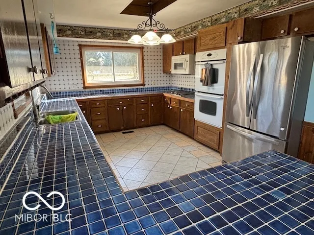 $330,000 | 7820 Highway 32, Thorntown, IN 46071