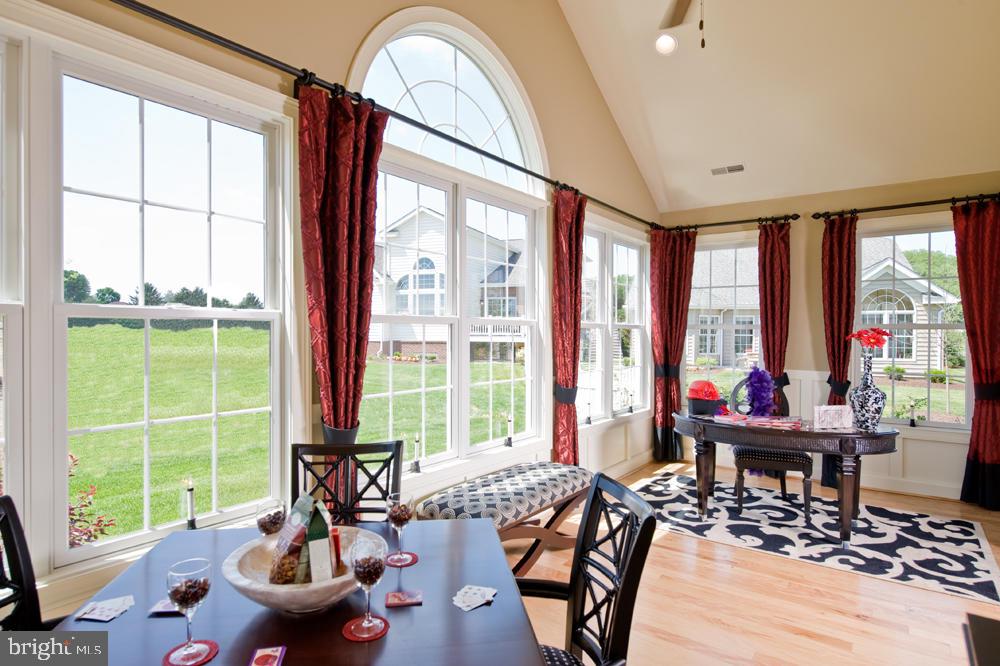 425 Patriots Way, Unit 124 Lititz, PA 17543 - Photo 3 of 11