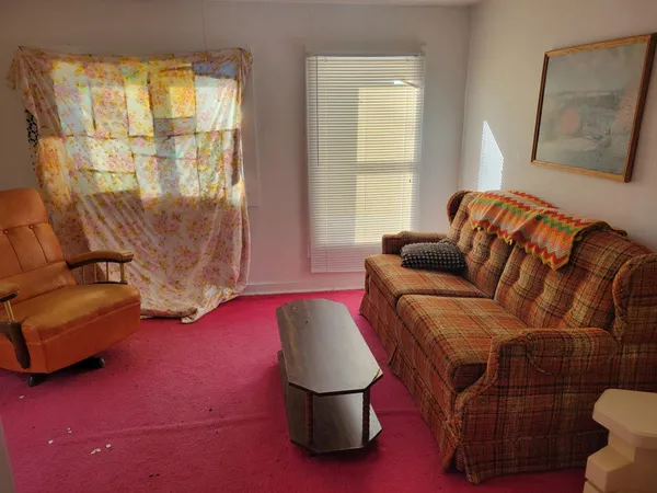 $90,000 | 105 2nd Street North, Karlstad, MN 56732