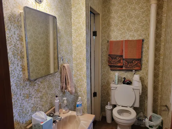 $90,000 | 105 2nd Street North, Karlstad, MN 56732