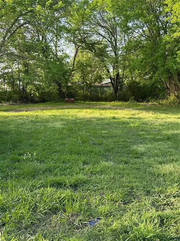 $38,000 | 704 East 8th Street, Bonham, TX 75418