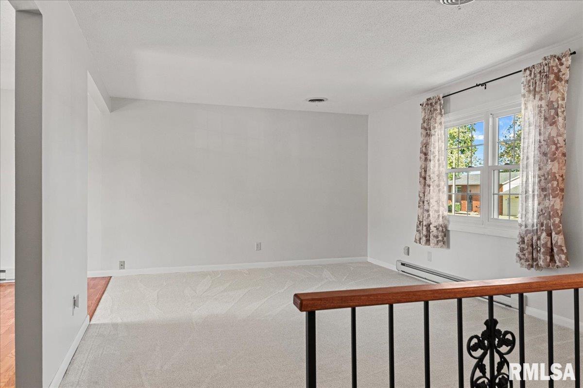 1915 Camden Street Springfield, IL 62702 - Photo 4 of 40