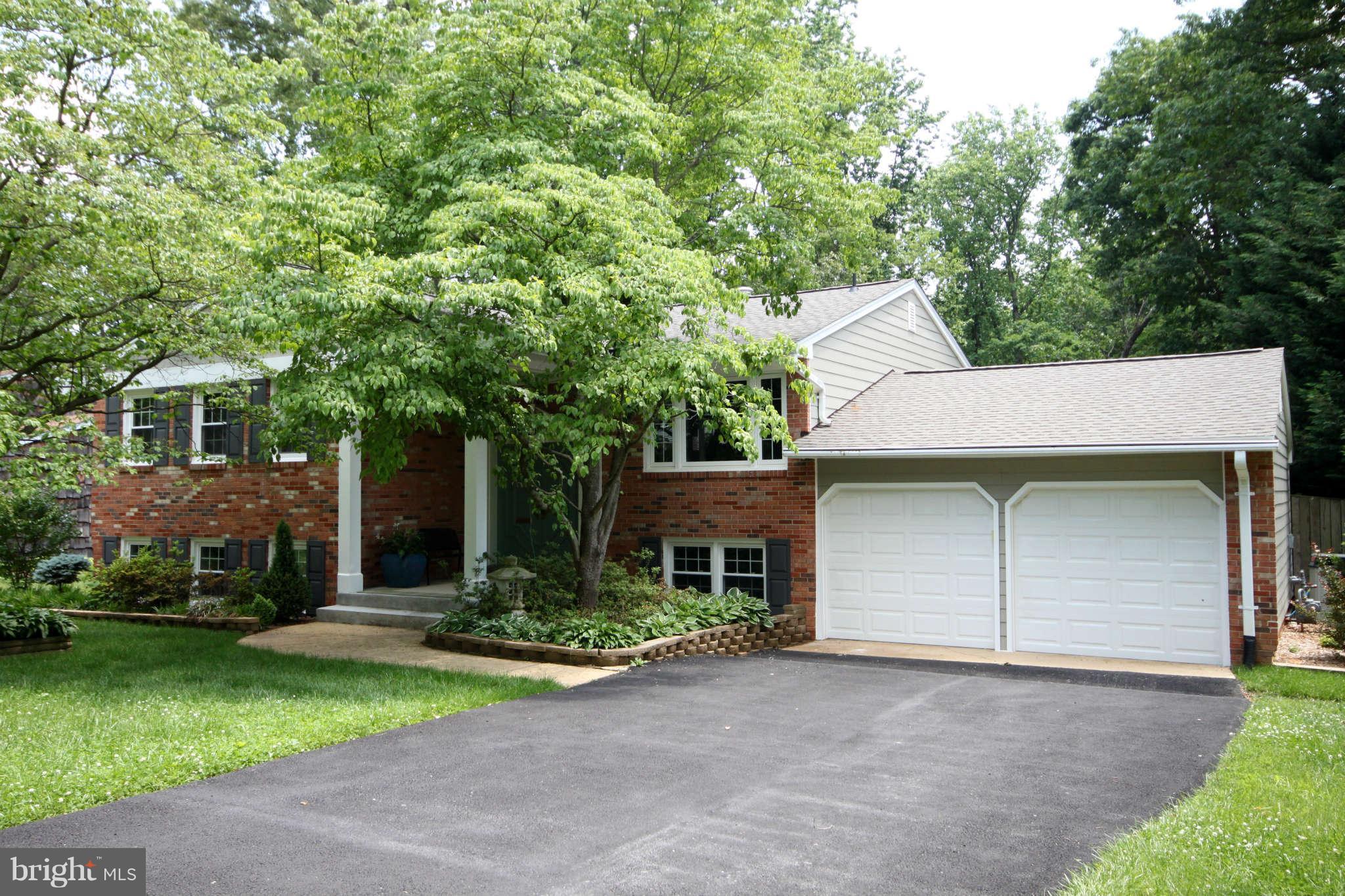8201 Langbrook Road Springfield, VA 22152 - Photo 1 of 29 Exterior (Front)
