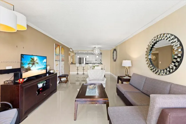 $3,800 | 19380 Collins Avenue, Unit 1602, Sunny Isles Beach, FL 33160