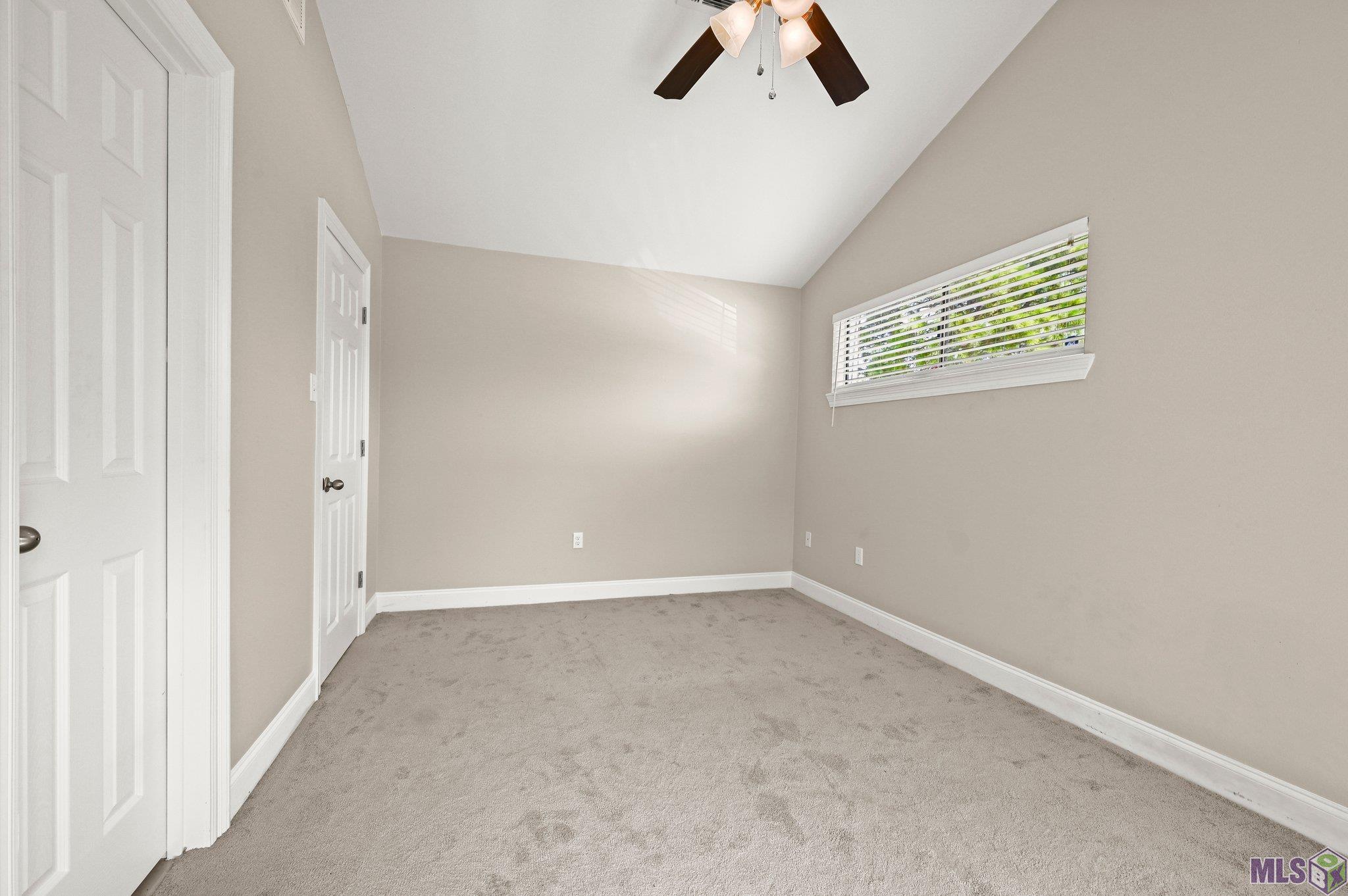 8049 Summa Avenue, Unit D Baton Rouge, LA 70809 - Photo 12 of 14