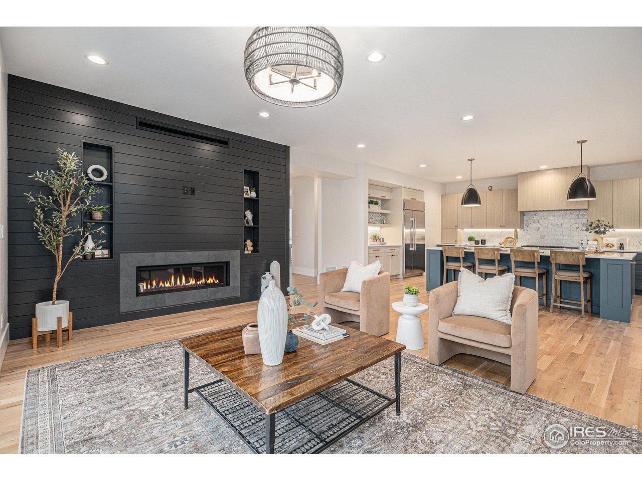 760 Jersey Street Denver, CO 80220 - Photo 5 of 41