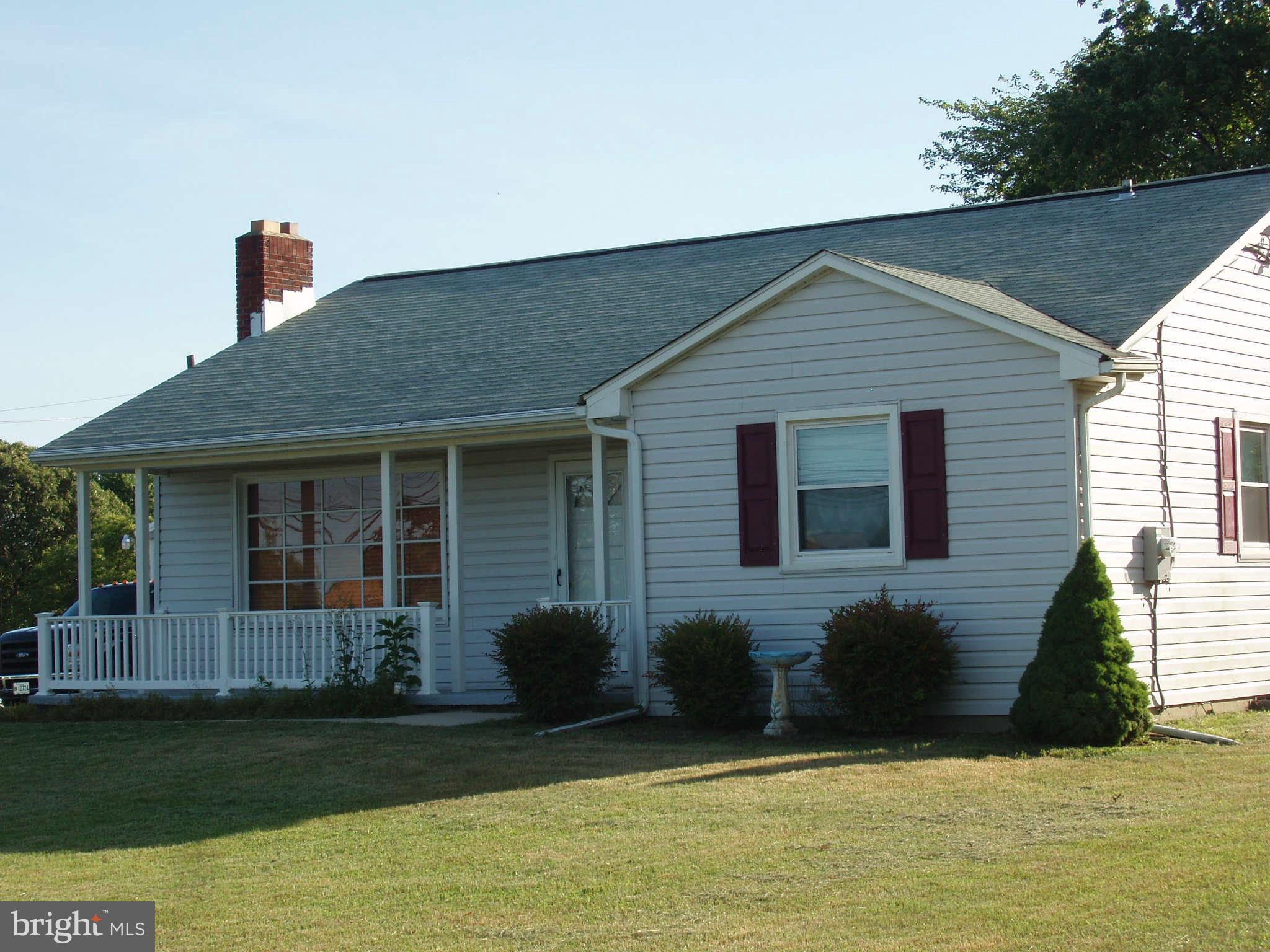 Exterior (Front)