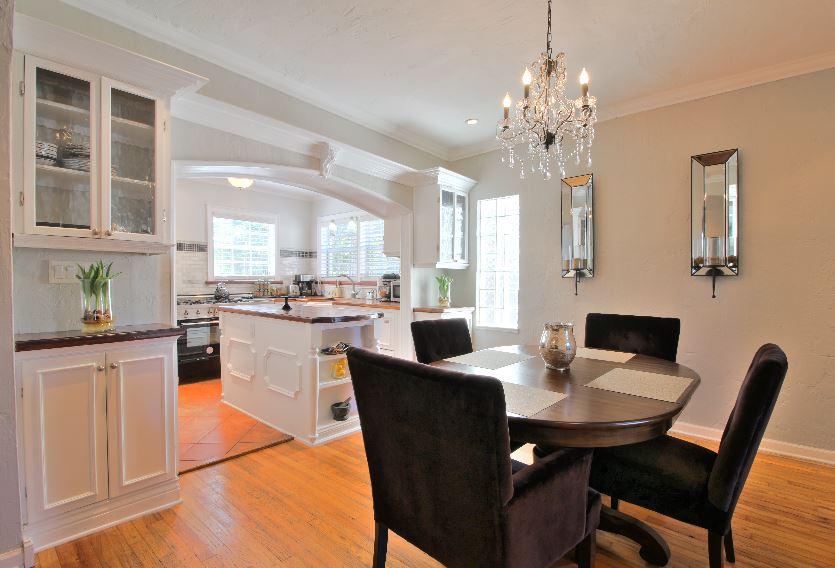 522 Sunset Road West Palm Beach, FL 33401 - Photo 7 of 15 Dining