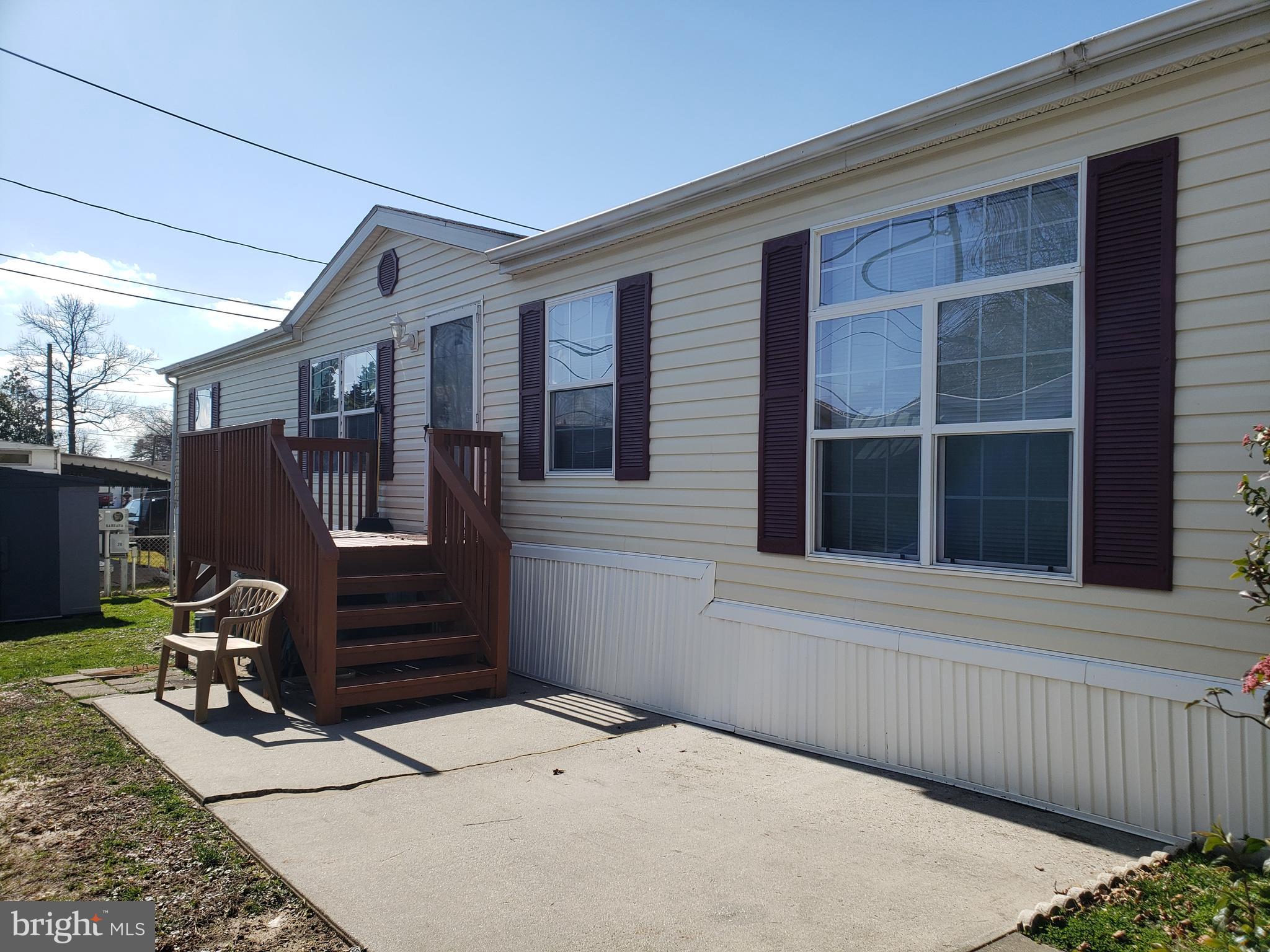 19 Thomas Lane Sparrows Point, MD 21219 - Photo 2 of 45 Gallery Image 2