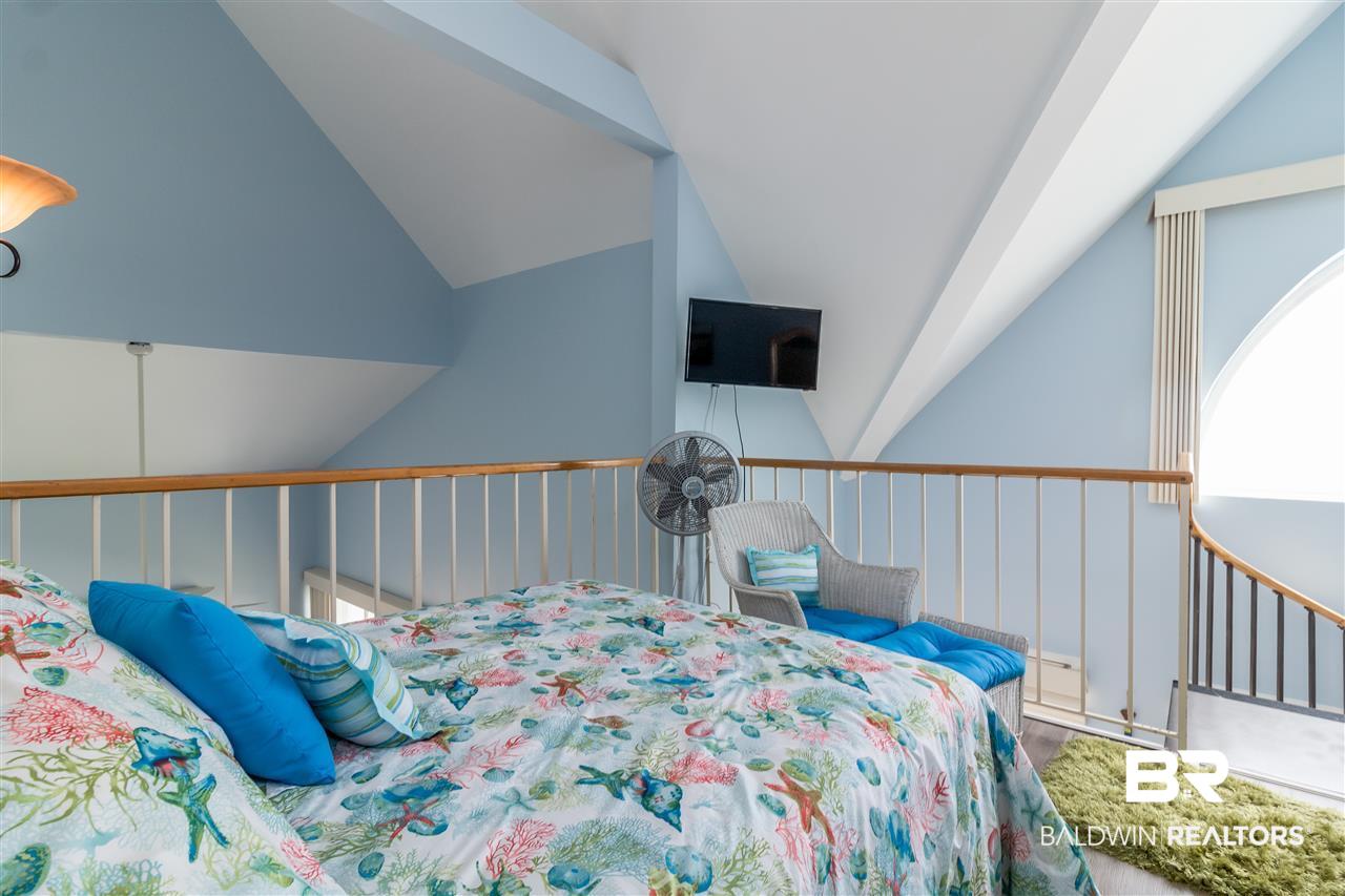 497 Plantation Road, Unit 1331 Gulf Shores, AL 36542 - Photo 20 of 35 Second Bedroom