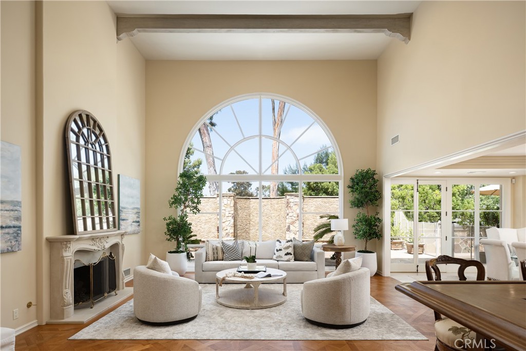 4 Rue Grand Ducal Newport Beach, CA 92660 - Photo 1 of 23