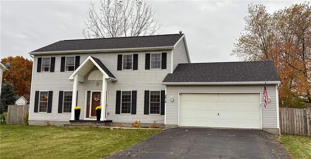 $324,900 | 2014 Rainbow Lane, Lima, NY 14485