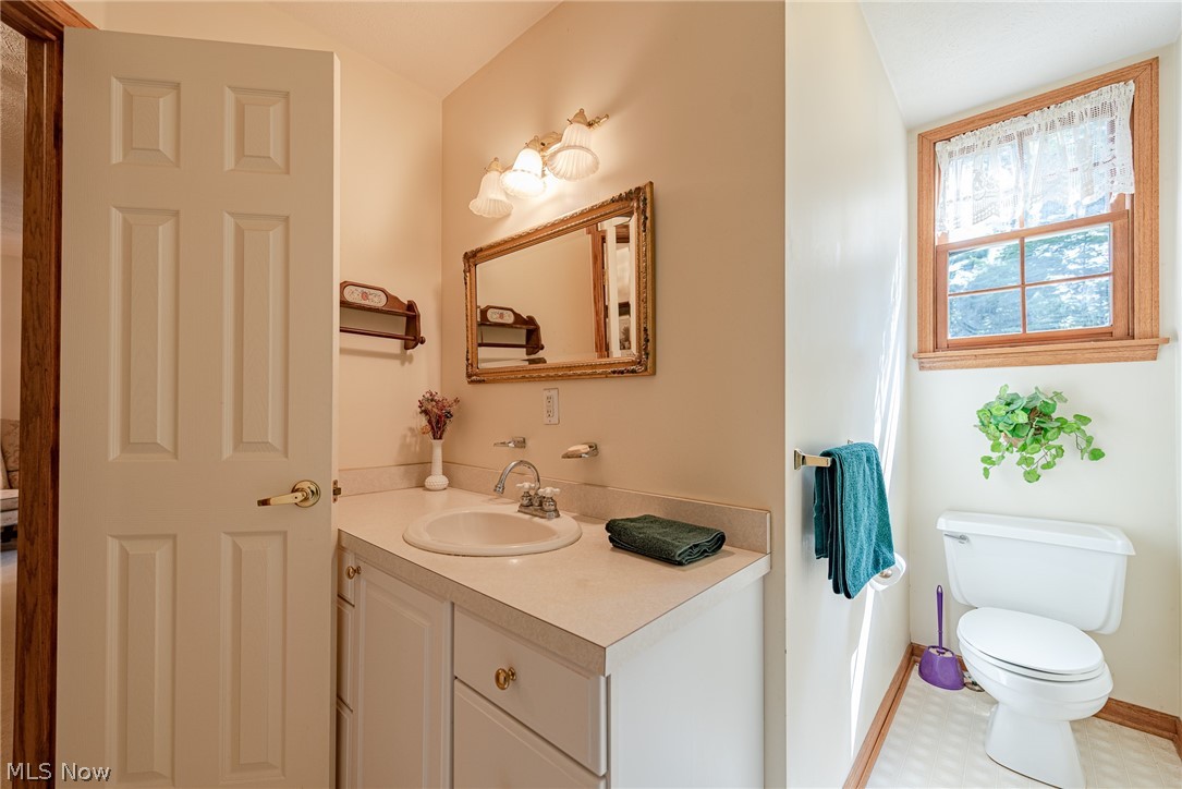 18884 Chillicothe Road Chagrin Falls, OH 44023 - Photo 28 of 35 Gallery Image 28