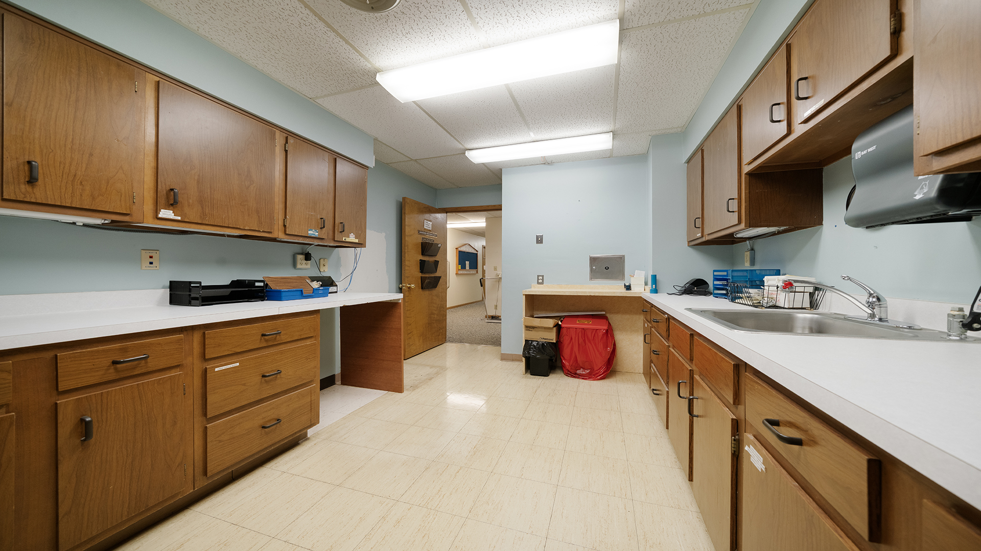 405 Charles Street Mount Morris, IL 61054 - Photo 43 of 61 a kitchen with stainless steel appliances granite countertop a sink stove and cabinets