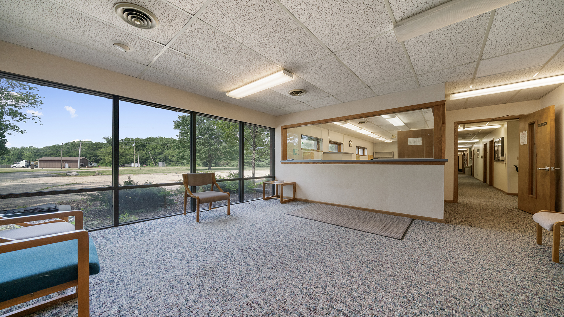 405 Charles Street Mount Morris, IL 61054 - Photo 9 of 61 a living room with furniture and a large window