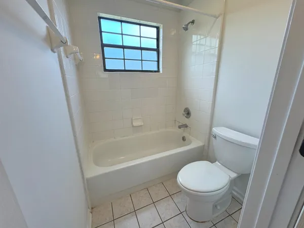 $2,250 | 2086 Magnus Lane, Jacksonville, FL 32246