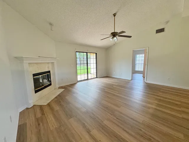 $2,250 | 2086 Magnus Lane, Jacksonville, FL 32246