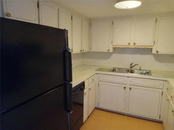 $1,250 | 2462 Brazilia Drive, Unit 64, Clearwater, FL 33763