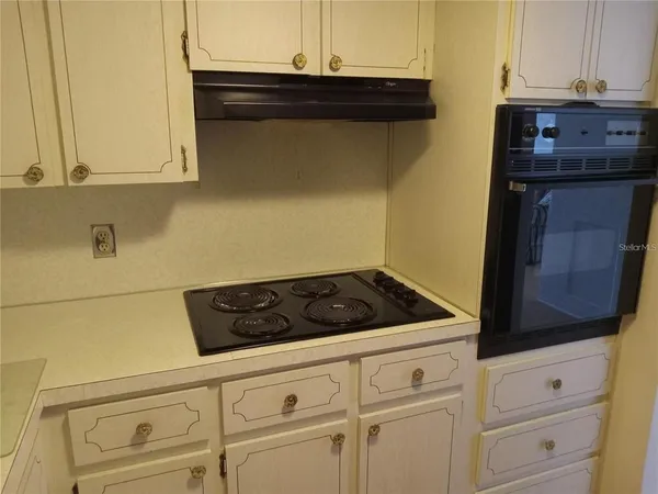 $1,250 | 2462 Brazilia Drive, Unit 64, Clearwater, FL 33763