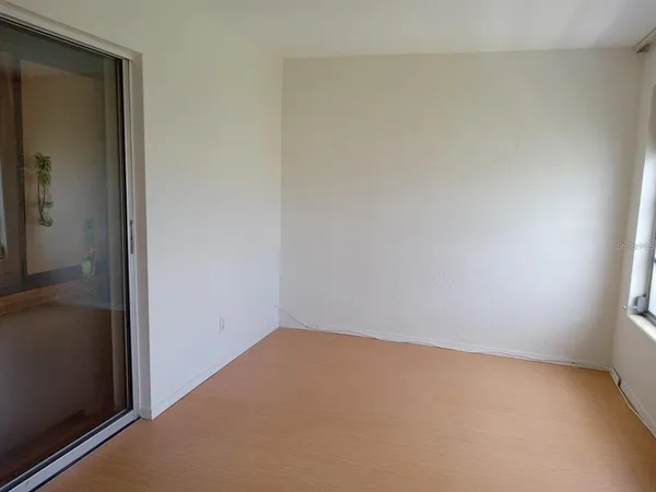 $1,250 | 2462 Brazilia Drive, Unit 64, Clearwater, FL 33763