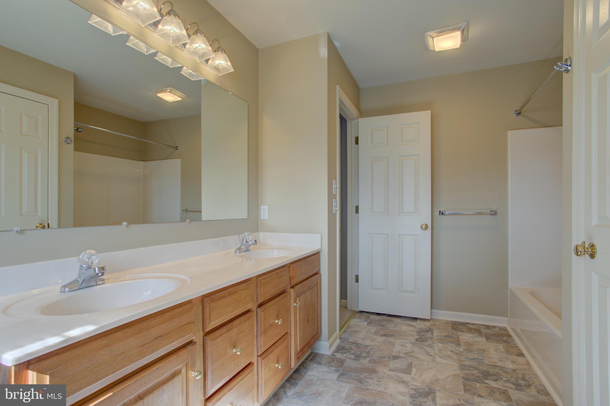 2021 Harrogate Road Lancaster, PA 17601 - Photo 20 of 49 Gallery Image 20