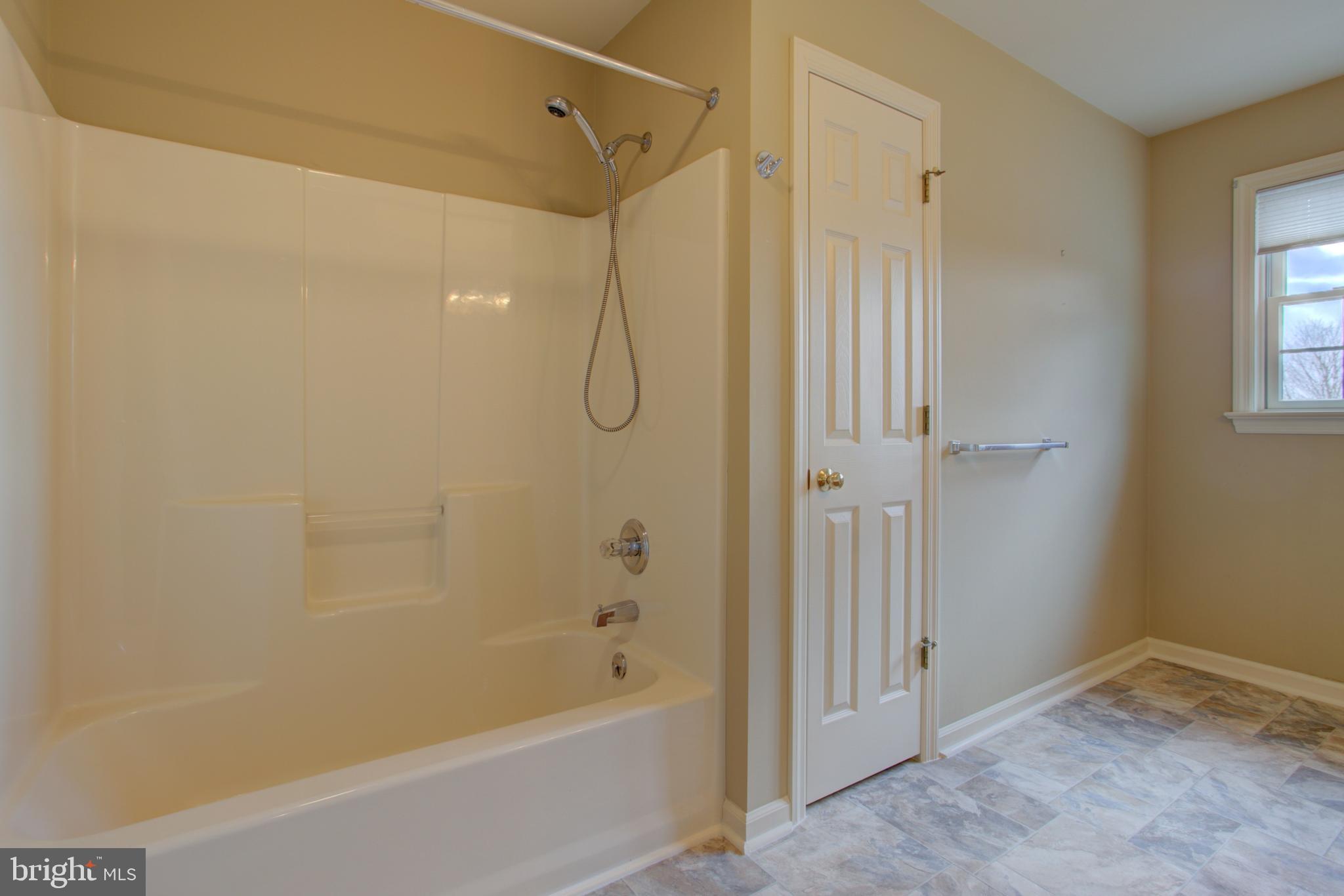 2021 Harrogate Road Lancaster, PA 17601 - Photo 31 of 49 Gallery Image 31