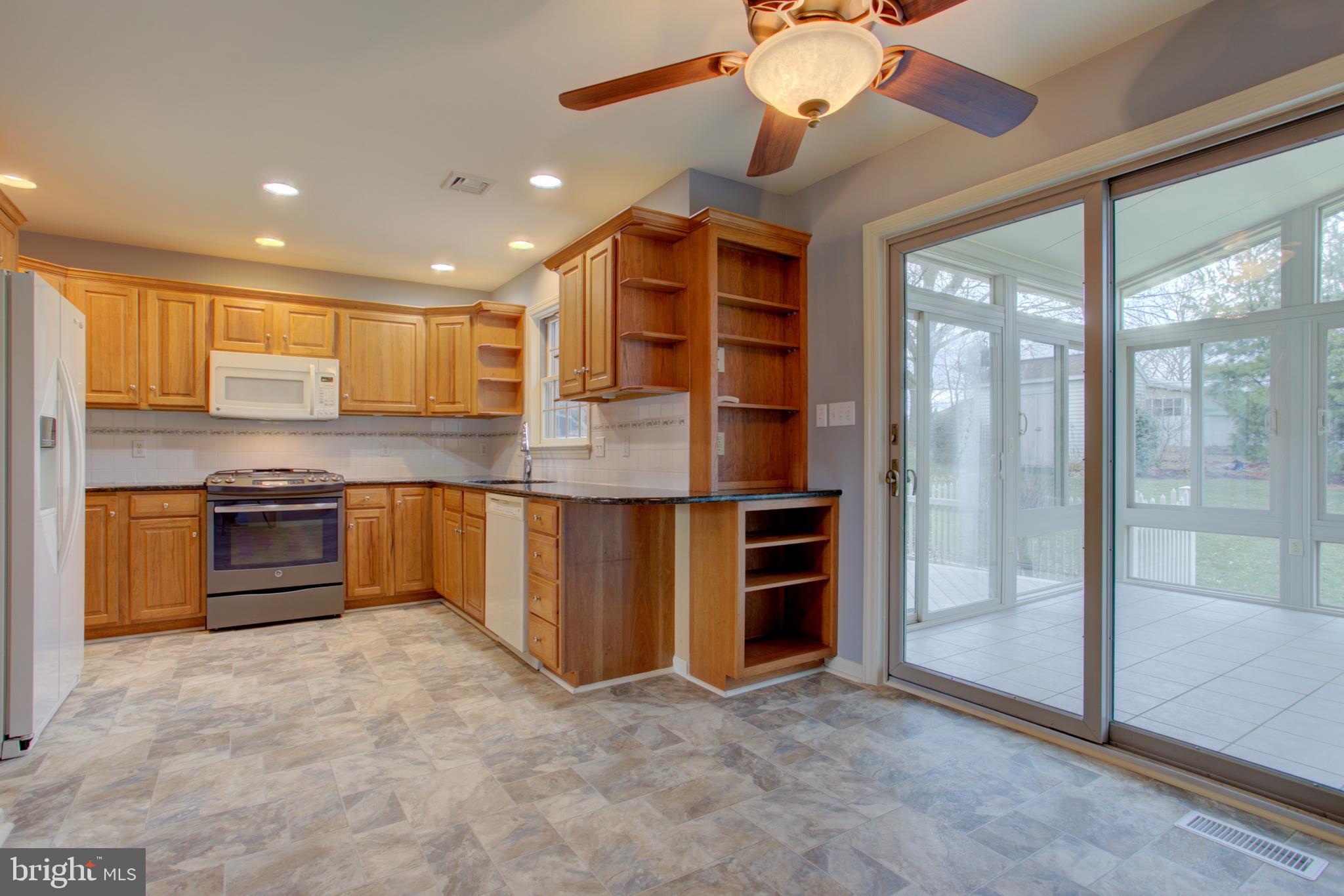 2021 Harrogate Road Lancaster, PA 17601 - Photo 7 of 49 Gallery Image 7