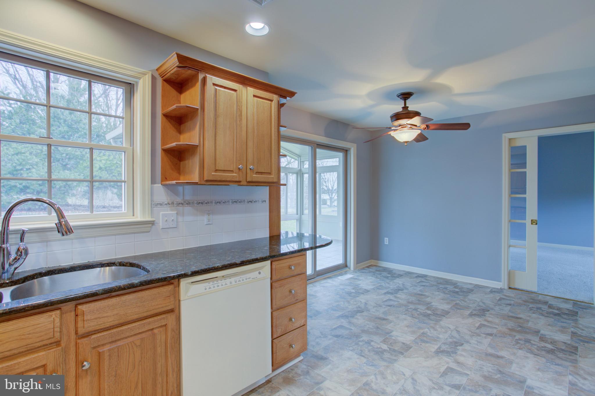 2021 Harrogate Road Lancaster, PA 17601 - Photo 8 of 49 Gallery Image 8
