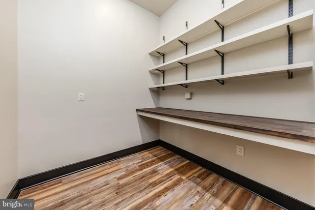 a view of room with empty racks