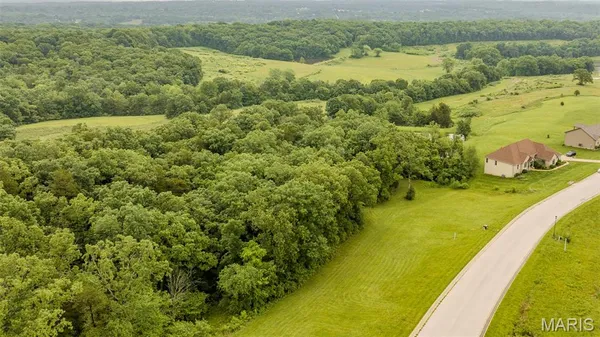 $59,000 | 126 Rainbow Lake Drive, Villa Ridge, MO 63089