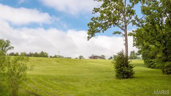 $59,000 | 126 Rainbow Lake Drive, Villa Ridge, MO 63089