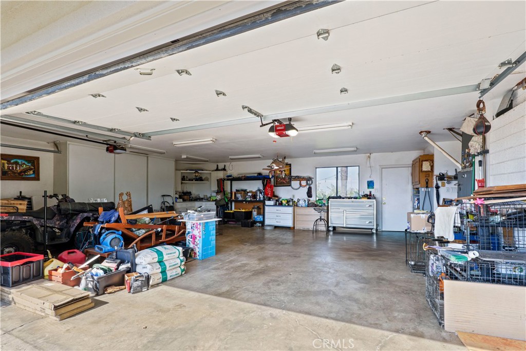 17850 Vista Del Lago Drive Riverside, CA 92503 - Photo 18 of 47 Main house garage