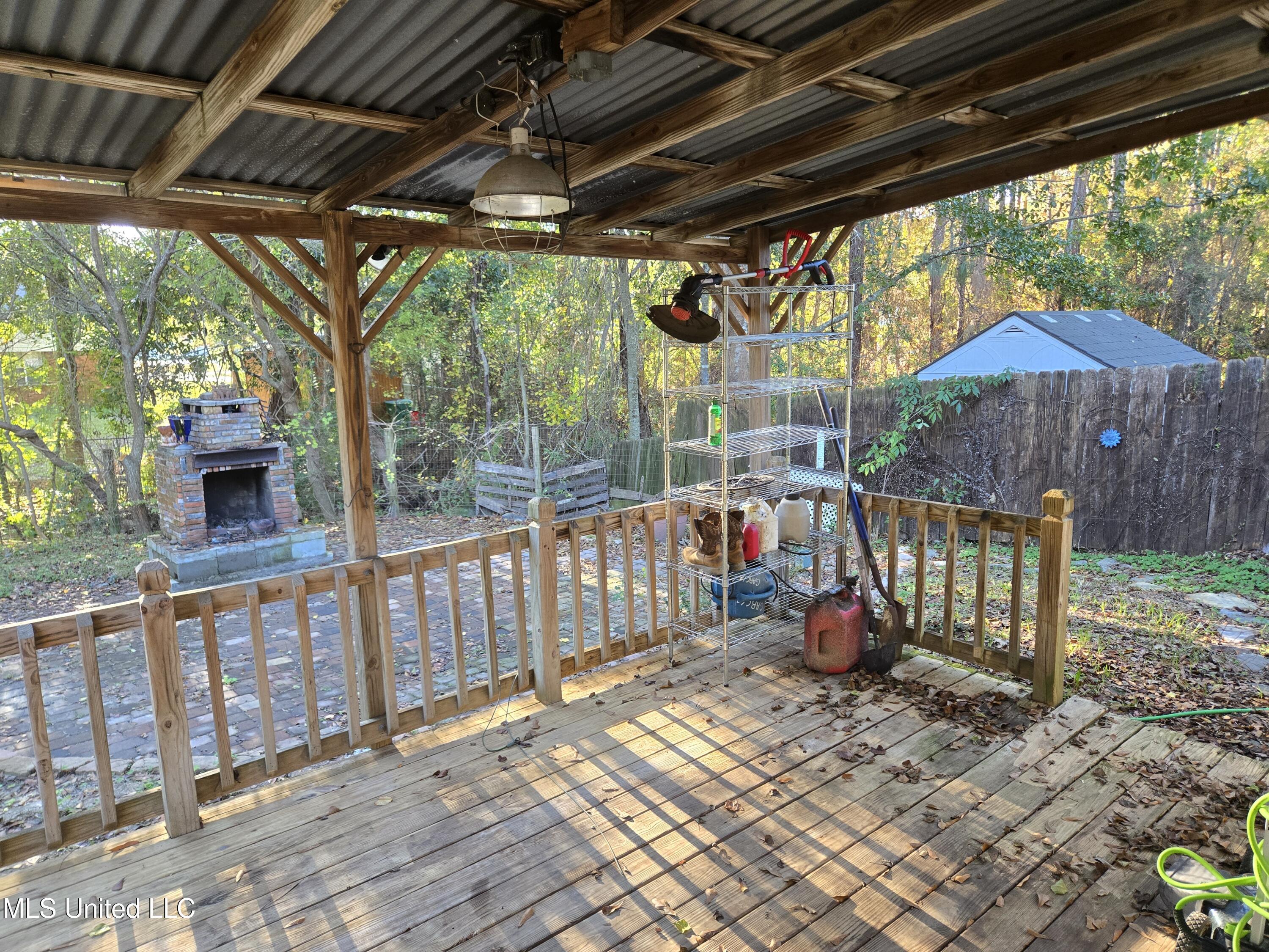 2717 Honduras Drive Gautier, MS 39553 - Photo 18 of 22 1000134577