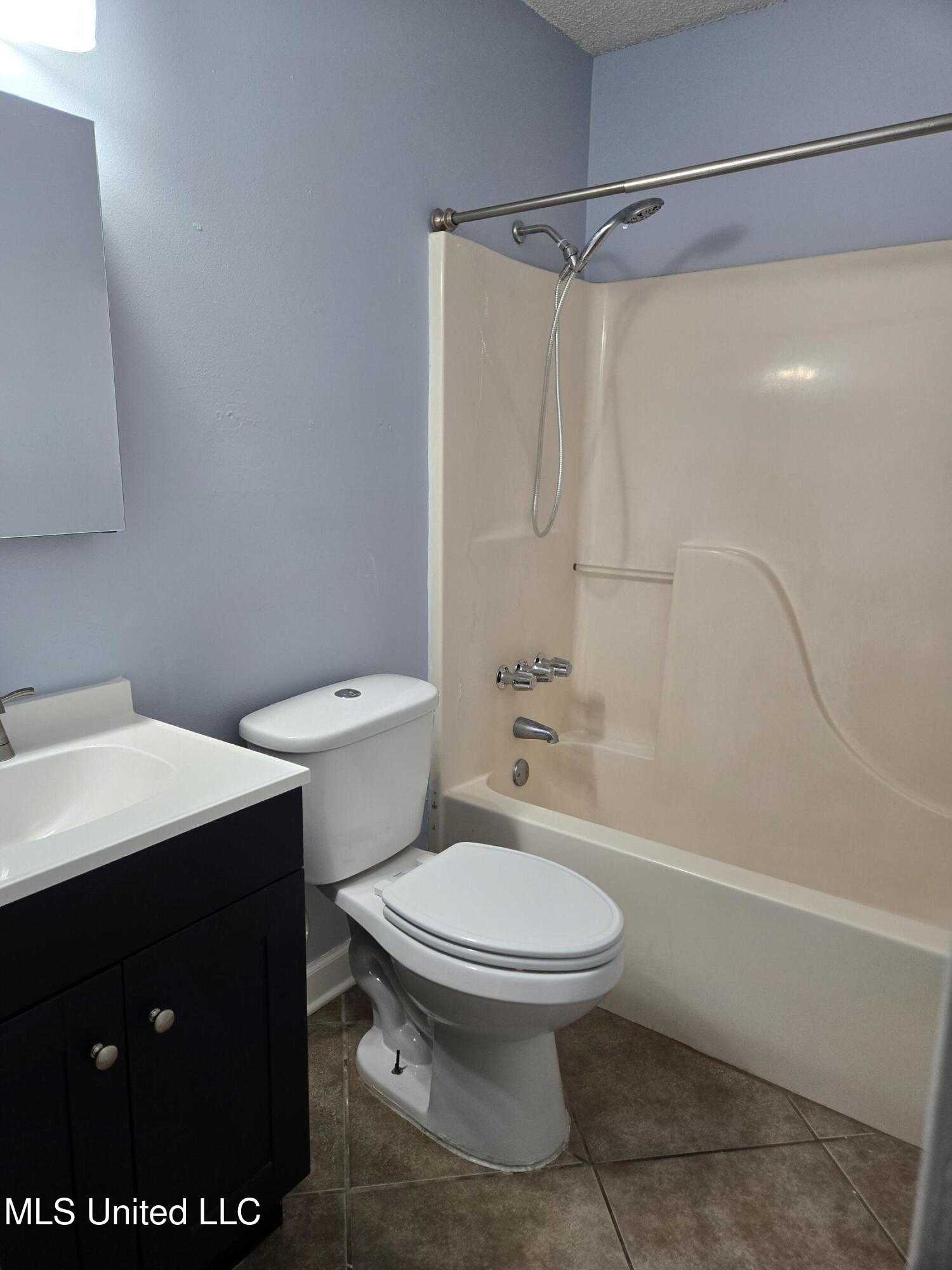 2717 Honduras Drive Gautier, MS 39553 - Photo 4 of 22 1000134556