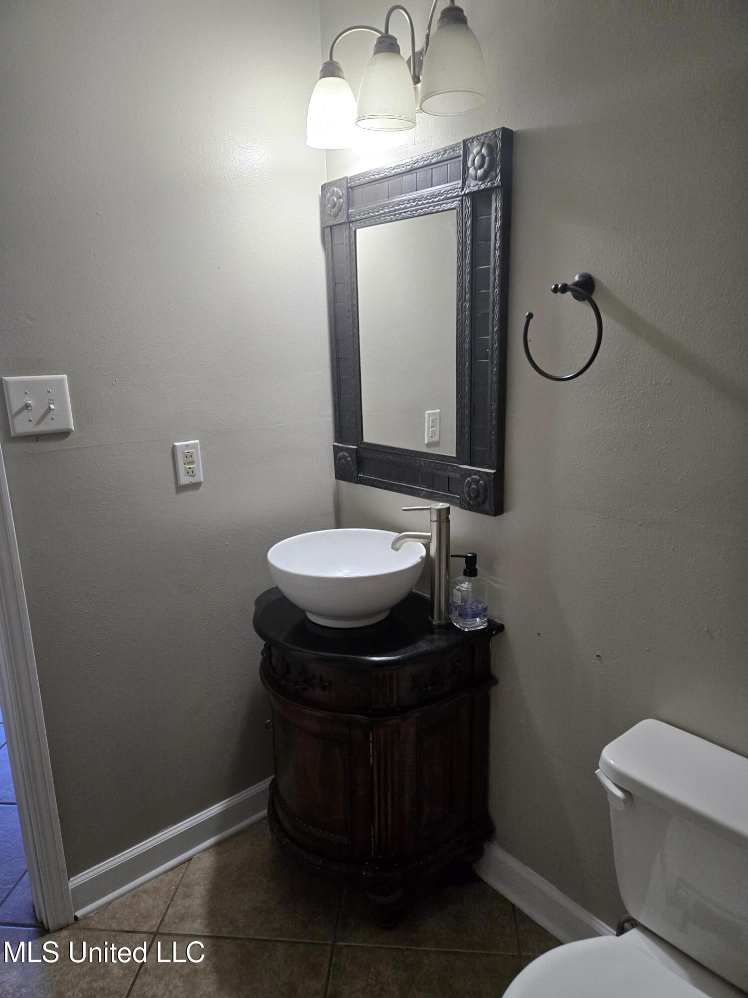 2717 Honduras Drive Gautier, MS 39553 - Photo 9 of 22 1000134574